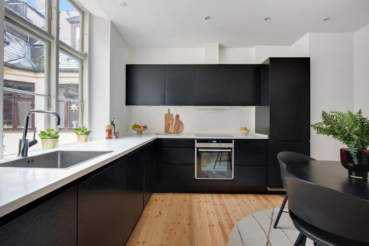 Sanders Square - Spacious Six-Bedroom Apartment Near Amalienborg København Eksteriør billede