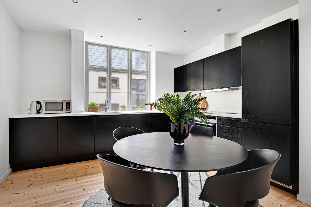 Sanders Square - Spacious Six-Bedroom Apartment Near Amalienborg København Eksteriør billede
